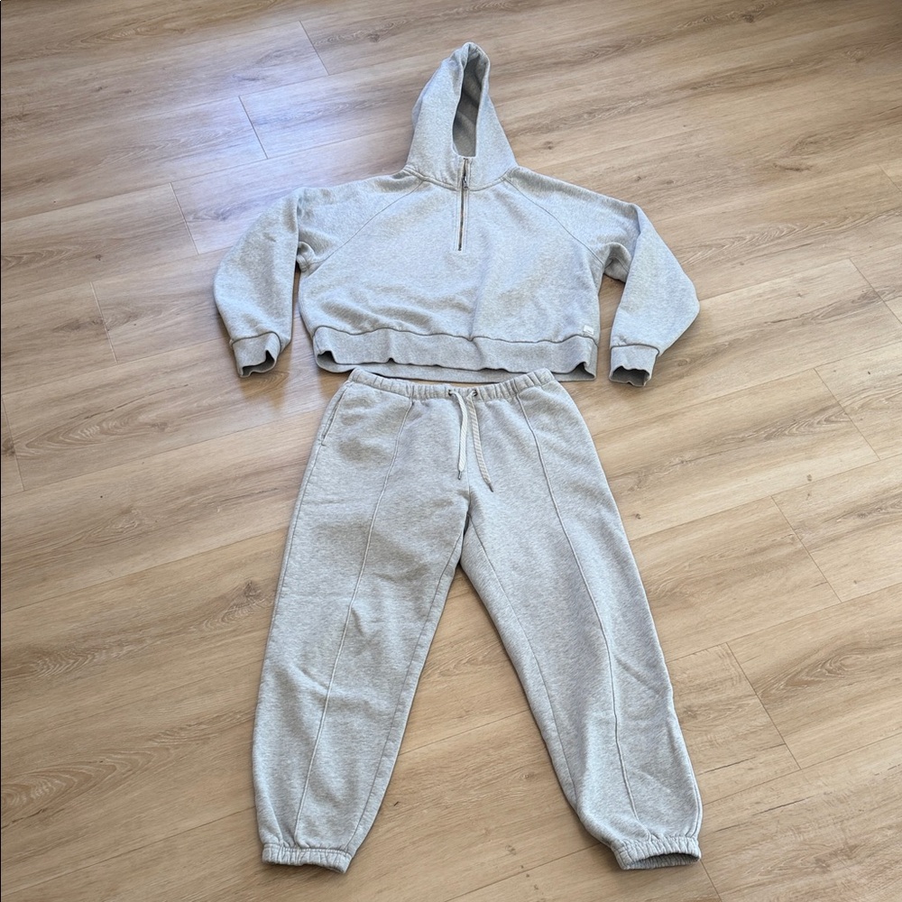 Vuori Light Gray Cropped Hoodie & Jogger Set